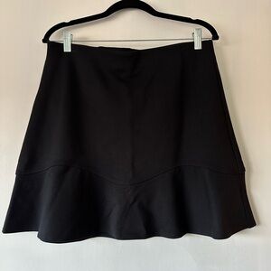 Loft skirt, size M. New with tags.